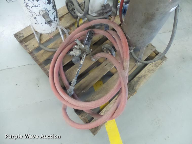 image for item DE9101 (3) soda blaster sand blast unit