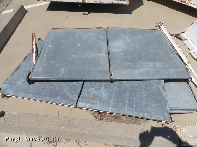 image for item DE9106 (6) steel dumpsters