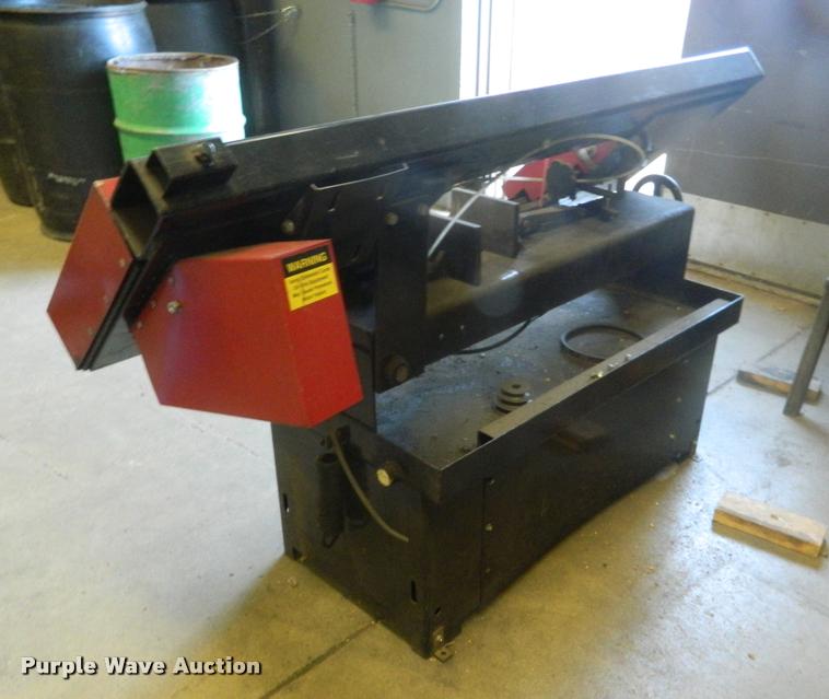 Carolina HV20 metal bandsaw in Hays, KS | Item DE9869 sold | Purple Wave
