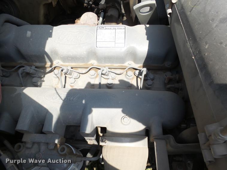 image for item DH9665 1990 Ford F800 digger derrick truck