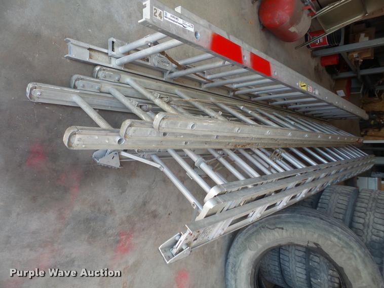 image for item DK9491 (3) aluminum extension ladders