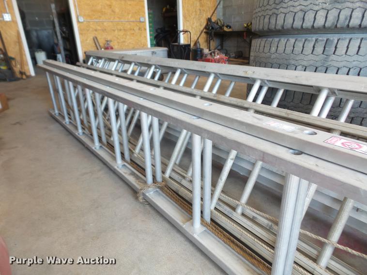 image for item DK9491 (3) aluminum extension ladders