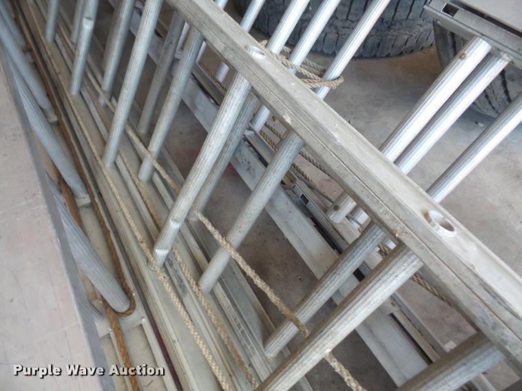 image for item DK9491 (3) aluminum extension ladders