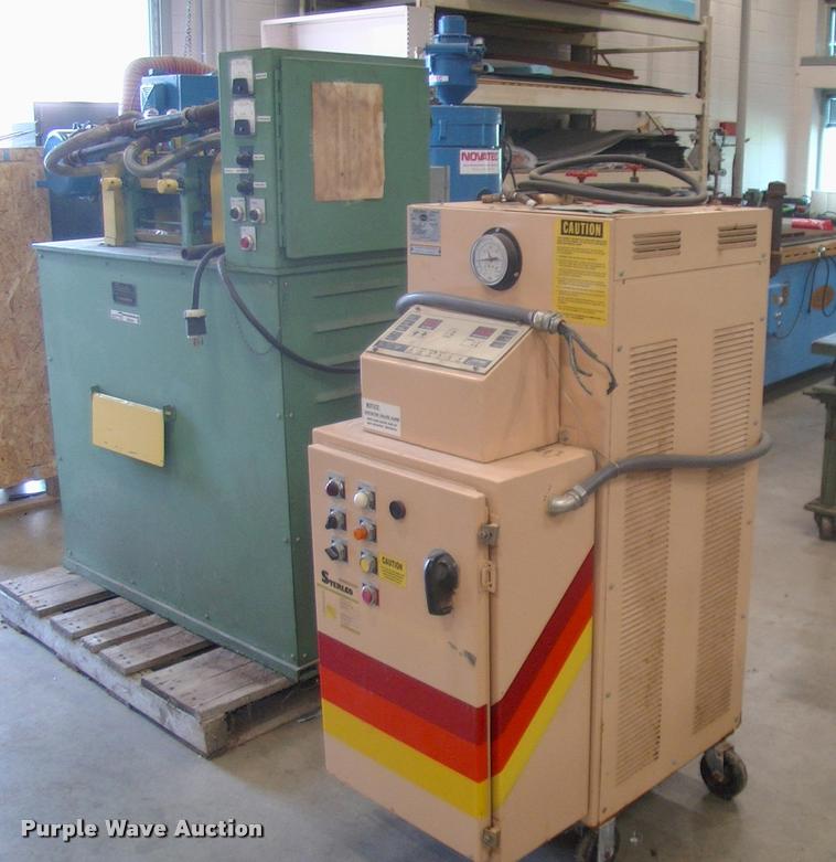 image for item DK9601 Reliable two roll mill