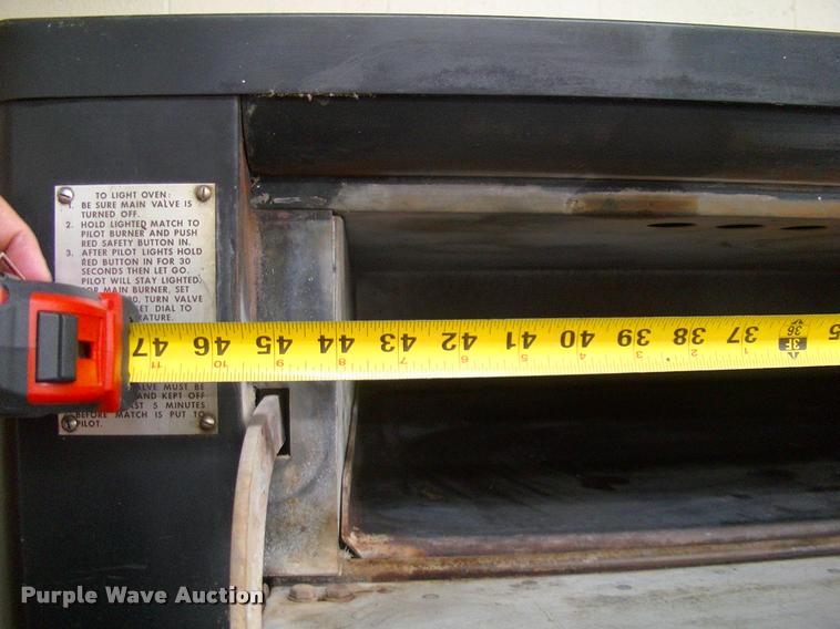 image for item DK9647 Blodgett pizza oven
