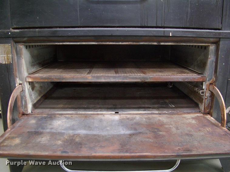 image for item DK9647 Blodgett pizza oven