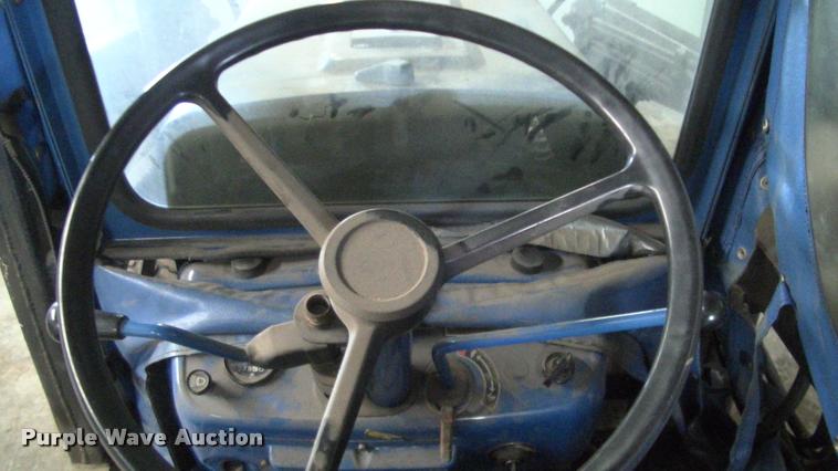 image for item DK9652 1983 Ford 1510 tractor