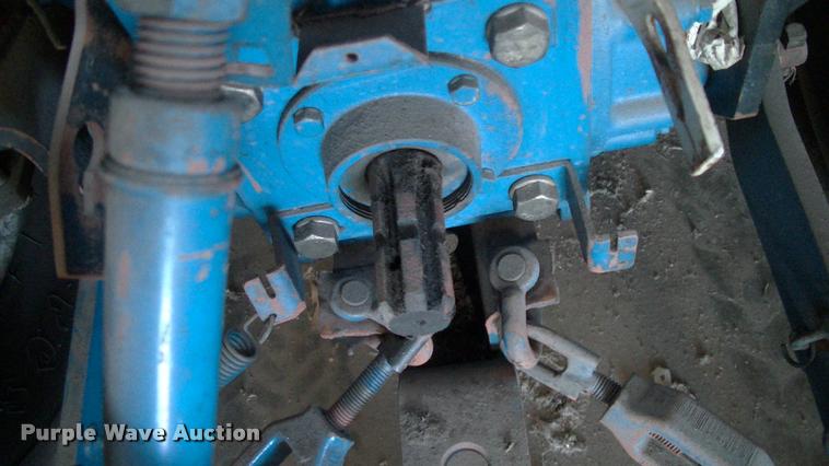 image for item DK9652 1983 Ford 1510 tractor