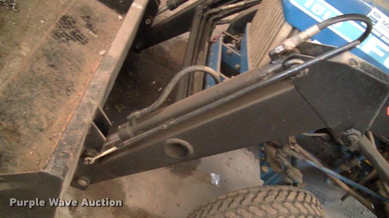 image for item DK9652 1983 Ford 1510 tractor