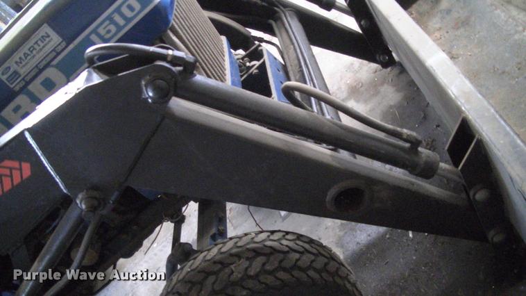 image for item DK9652 1983 Ford 1510 tractor