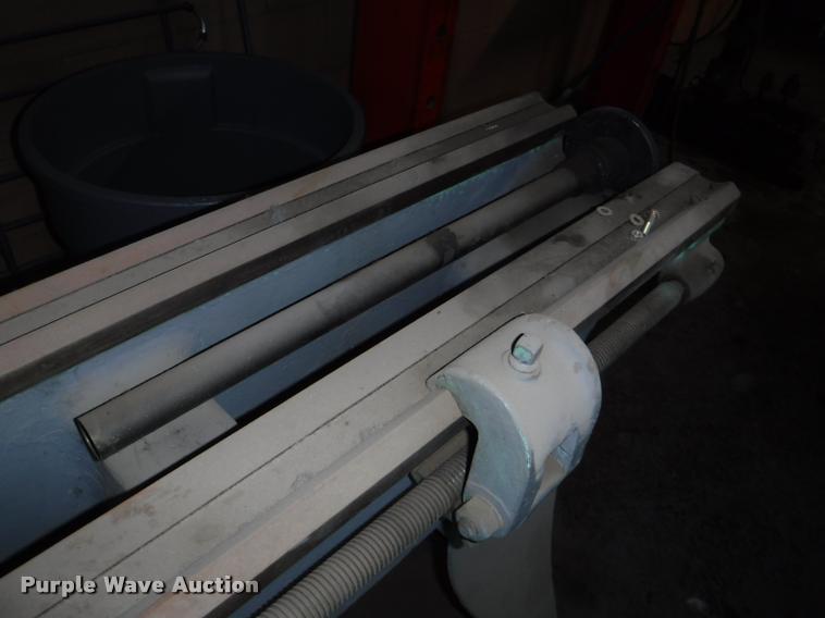 image for item DL9505 South Bend metal lathe