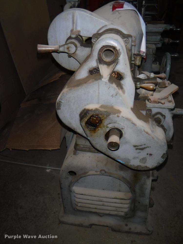 image for item DL9505 South Bend metal lathe