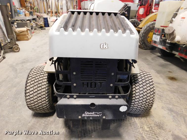 image for item DM9455 2000 Ex Mark Lazer Z lawn mower