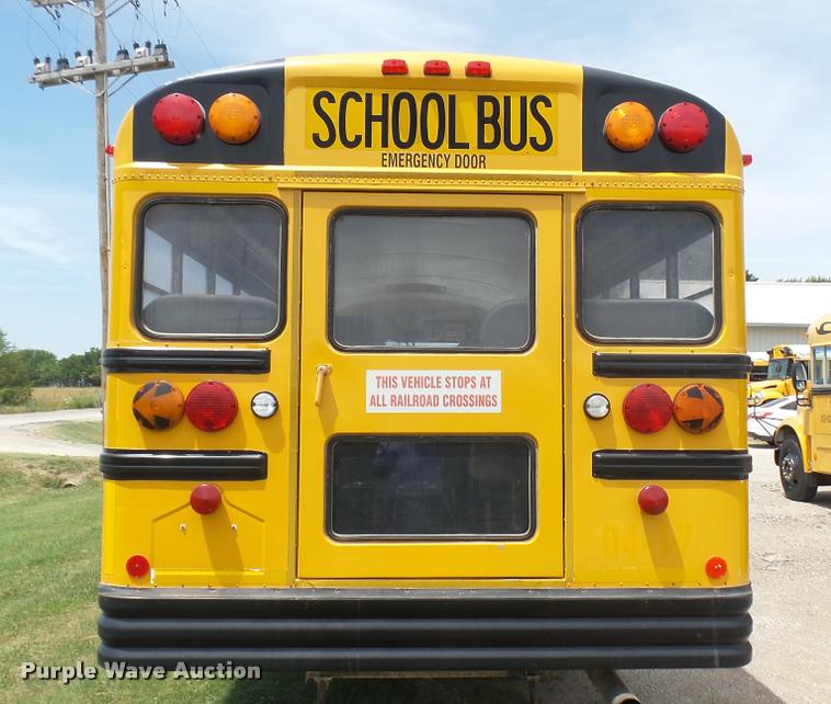 image for item DR9645 2004 International school bus