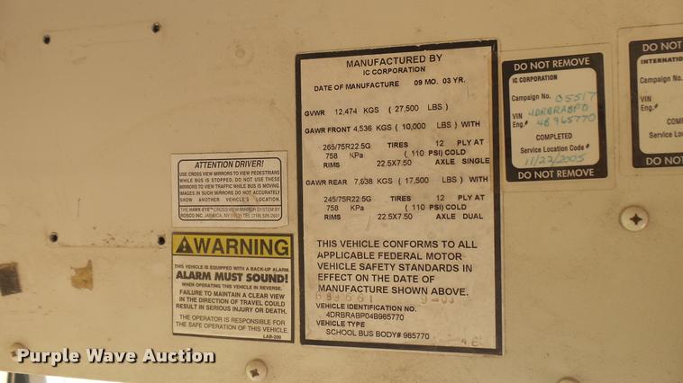 image for item DR9645 2004 International school bus