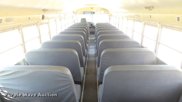 image for item DR9645 2004 International school bus