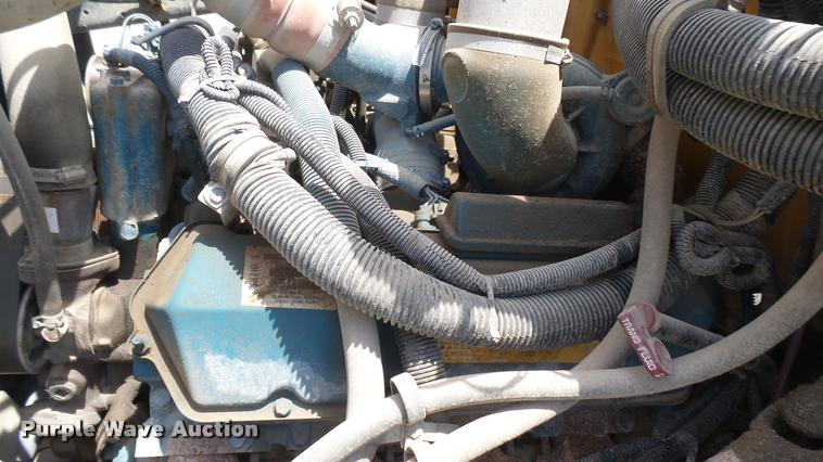 image for item DR9645 2004 International school bus