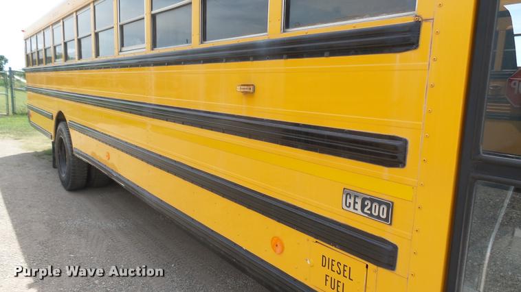 image for item DR9645 2004 International school bus
