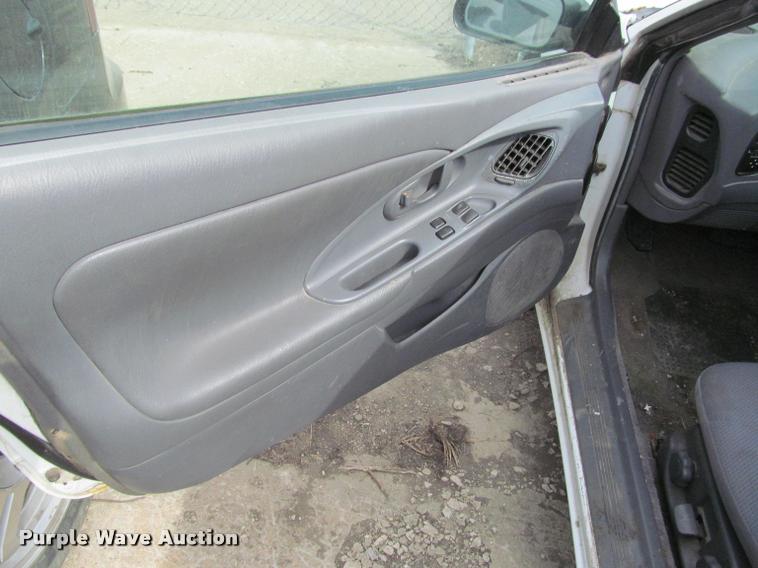 image for item J2563 1997 Dodge Avenger