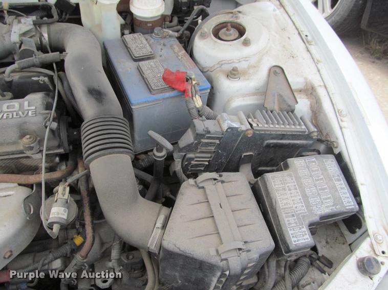 image for item J2563 1997 Dodge Avenger