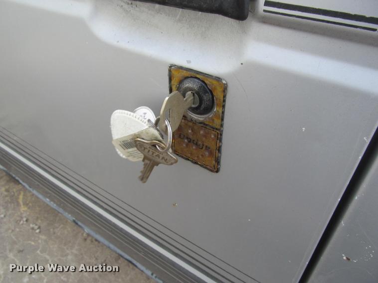 image for item J2567 1987 Dodge Raider SUV