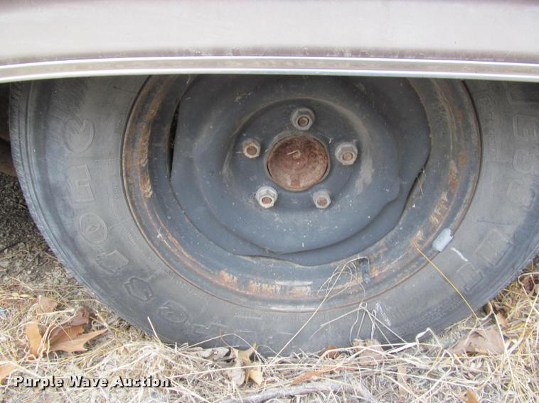 image for item J2570 1985 Cadillac Fleetwood Brougham