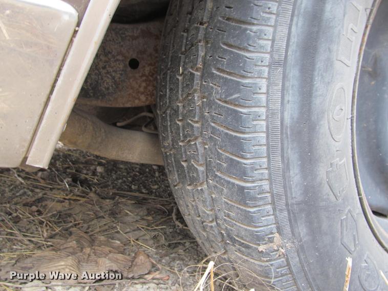 image for item J2570 1985 Cadillac Fleetwood Brougham