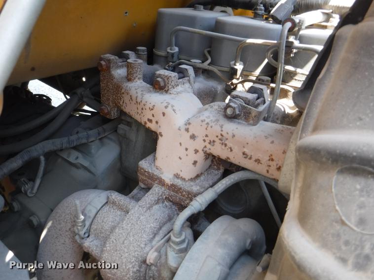 image for item K5944 1997 Ford B800 school bus