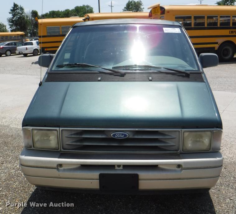 image for item K5945 1995 Ford Aerostar XLT Extended van