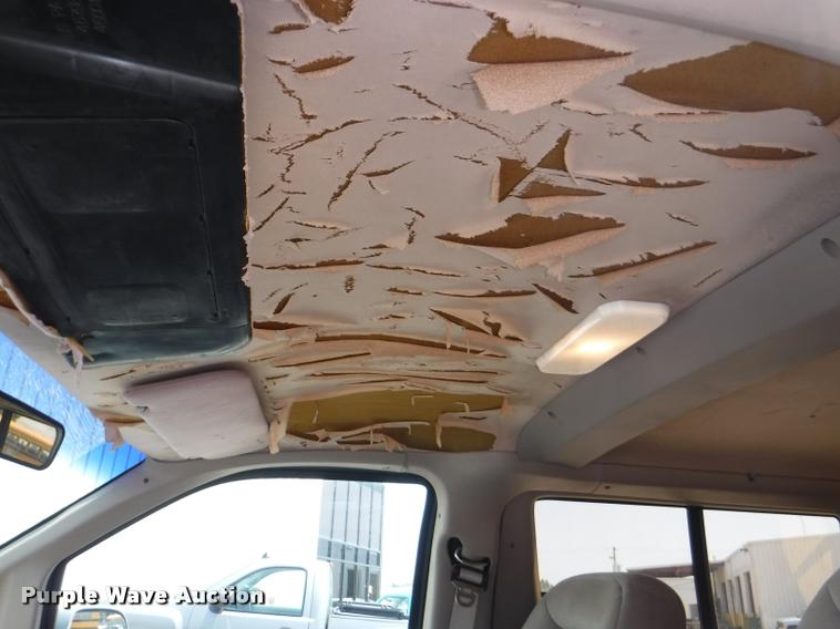 image for item K5945 1995 Ford Aerostar XLT Extended van