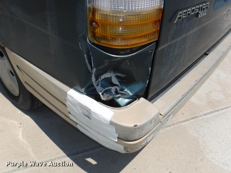 image for item K5945 1995 Ford Aerostar XLT Extended van