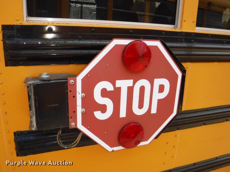 image for item K5946 1993 Chevrolet G30 school bus