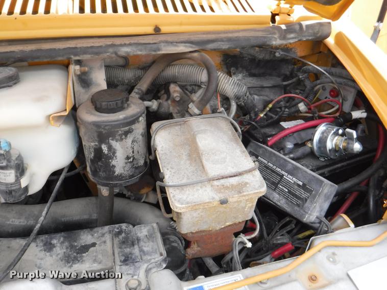 image for item K5946 1993 Chevrolet G30 school bus