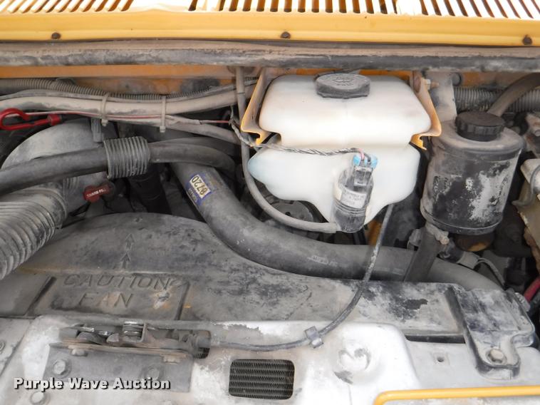 image for item K5946 1993 Chevrolet G30 school bus