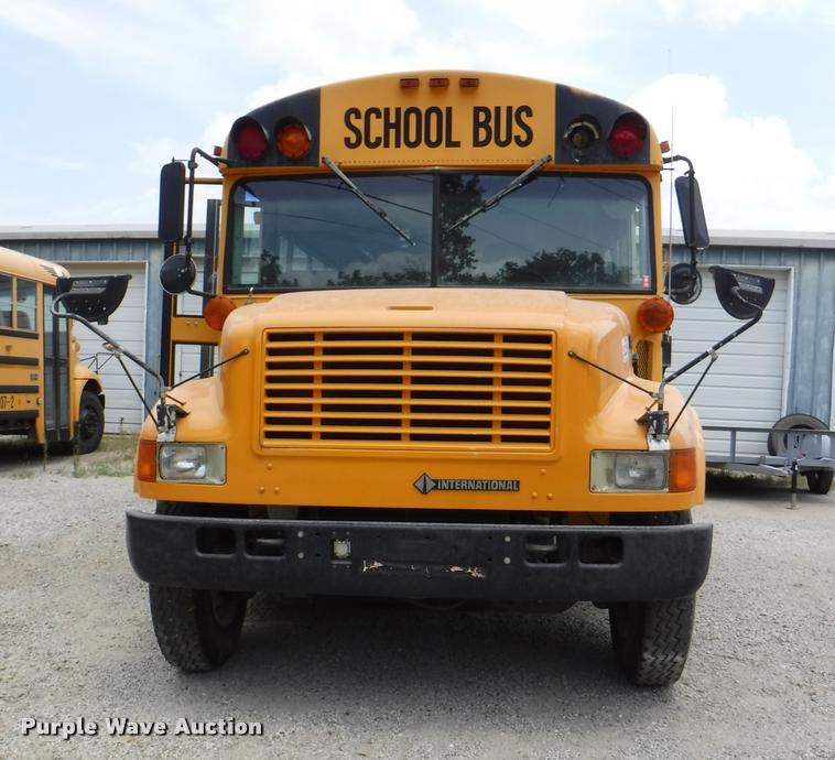 image for item K5947 1996 International 3800 school bus