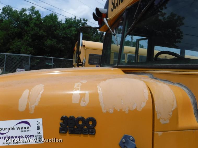 image for item K5947 1996 International 3800 school bus