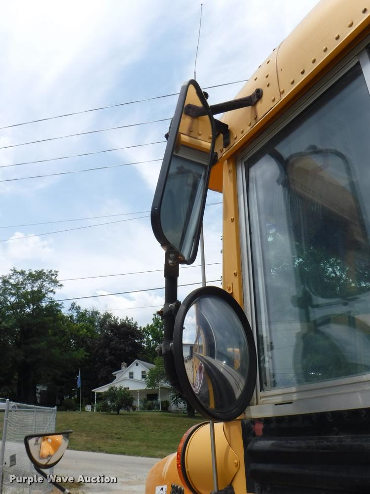 image for item K5947 1996 International 3800 school bus