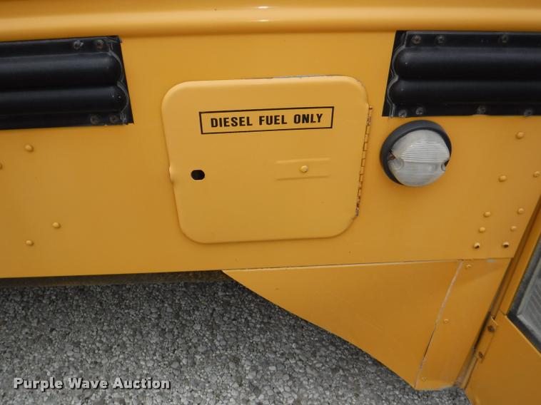 image for item K5947 1996 International 3800 school bus