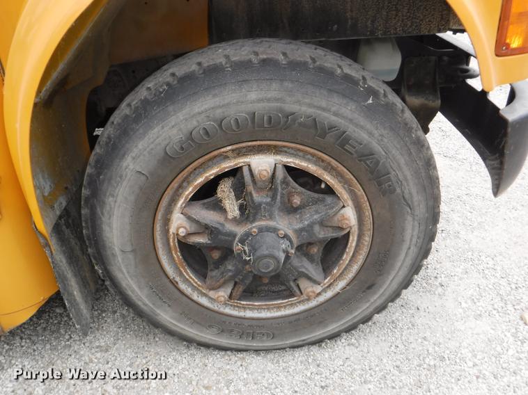 image for item K5947 1996 International 3800 school bus