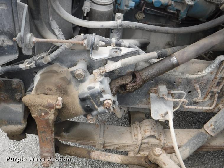 image for item K5947 1996 International 3800 school bus