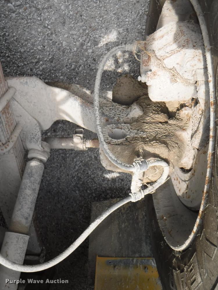 image for item K5947 1996 International 3800 school bus