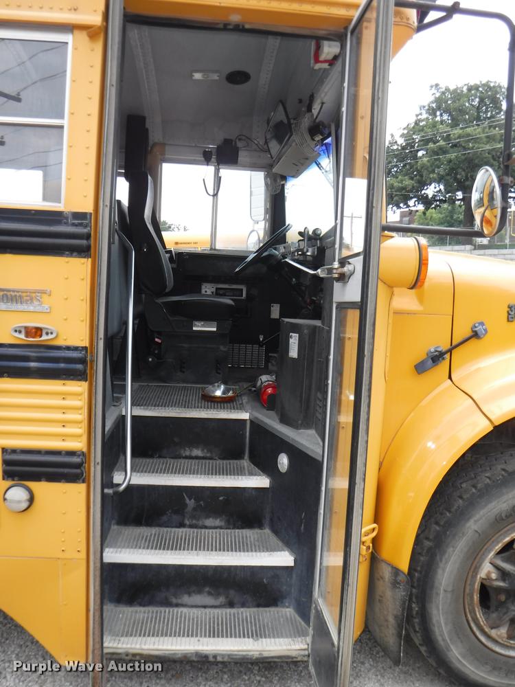 image for item K5947 1996 International 3800 school bus