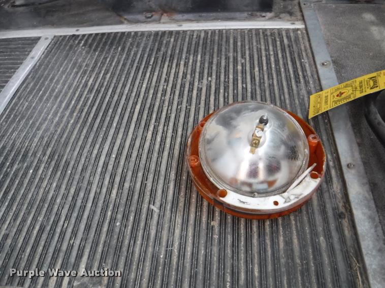 image for item K5947 1996 International 3800 school bus