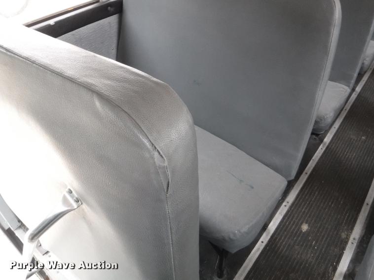 image for item K5947 1996 International 3800 school bus