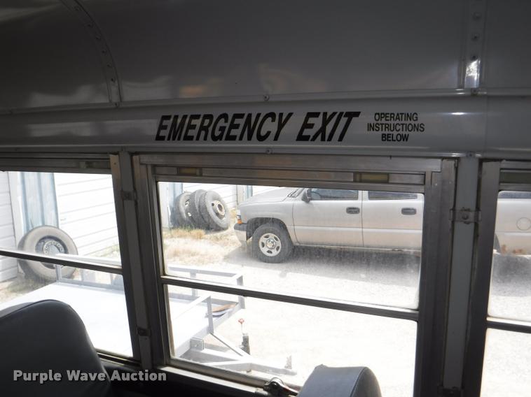 image for item K5947 1996 International 3800 school bus