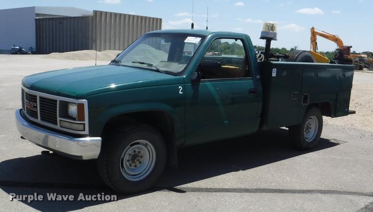 image for item K5950 1988 GMC Sierra 3500 SL utility bed pickup truck
