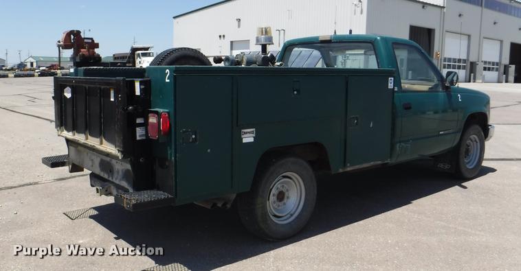 image for item K5950 1988 GMC Sierra 3500 SL utility bed pickup truck