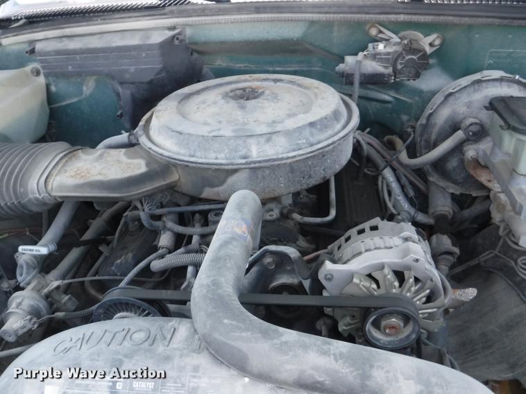 image for item K5950 1988 GMC Sierra 3500 SL utility bed pickup truck