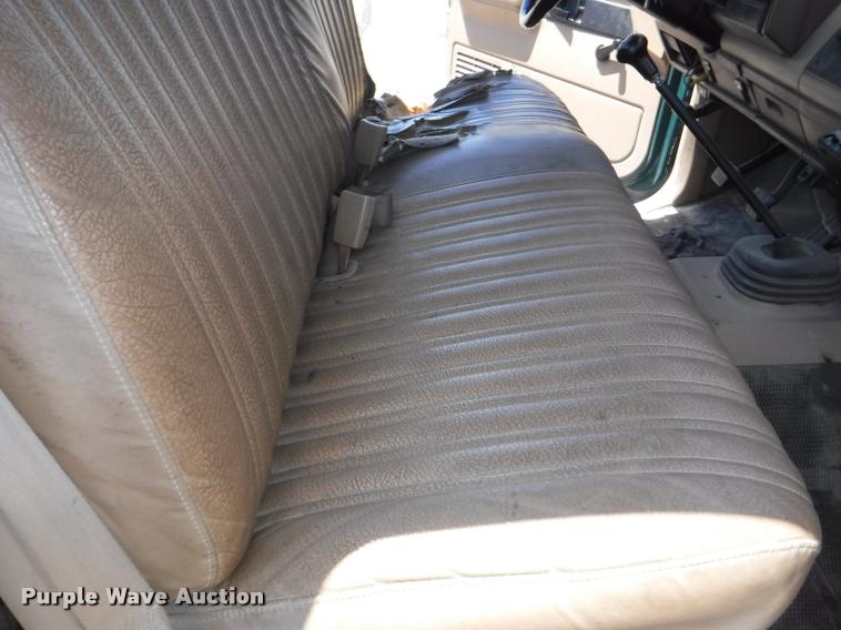 image for item K5950 1988 GMC Sierra 3500 SL utility bed pickup truck