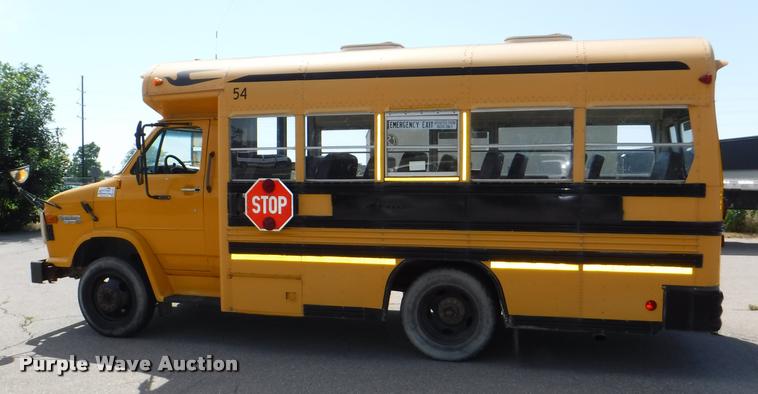 image for item K5977 1995 Chevrolet G30